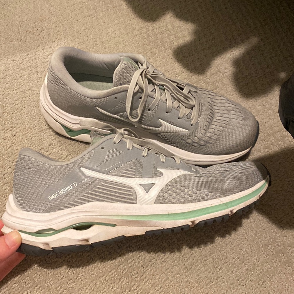 Tennis Shoes